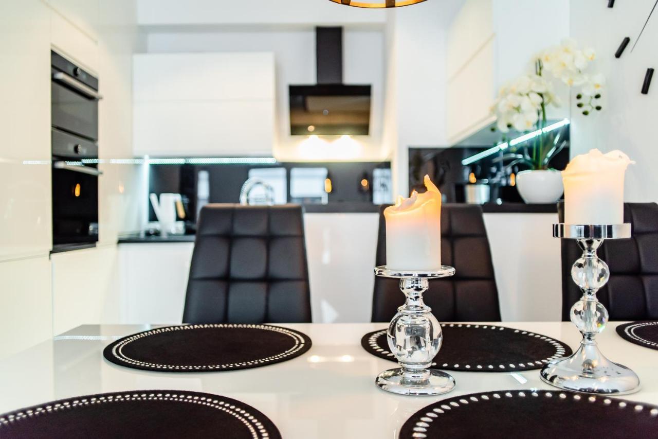פוזנן Apartamenty Homely Place Casa Verona - Stary Rynek - Parking מראה חיצוני תמונה