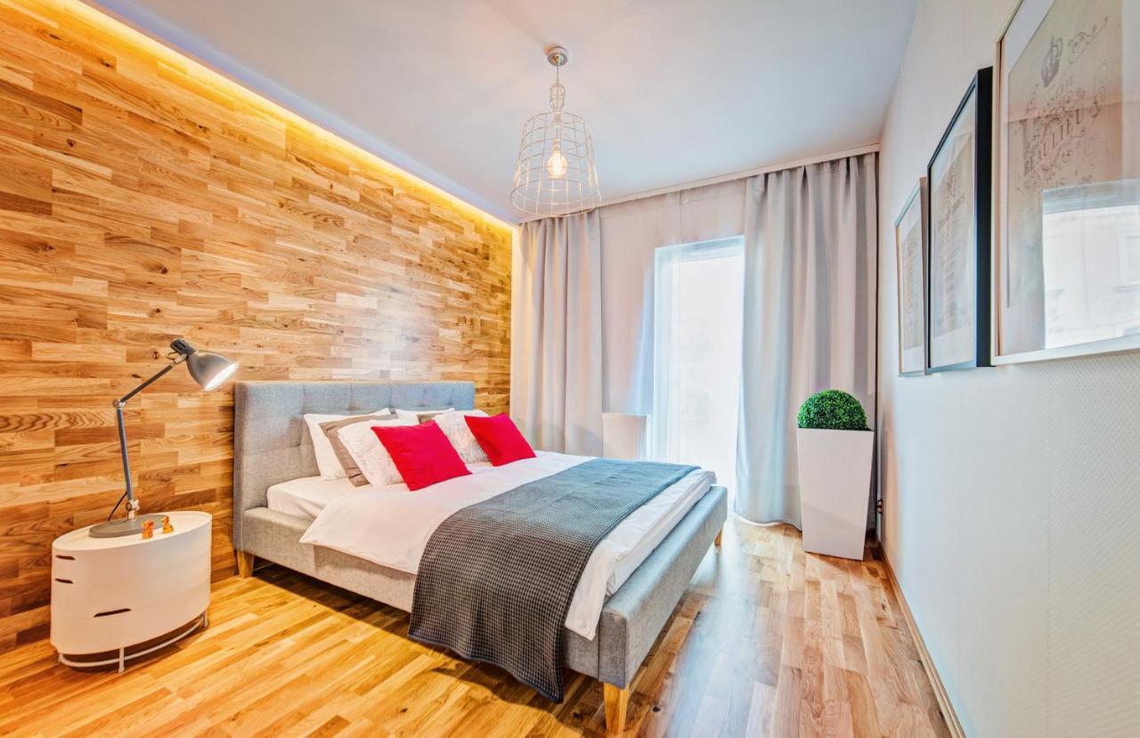 פוזנן Apartamenty Homely Place Casa Verona - Stary Rynek - Parking מראה חיצוני תמונה